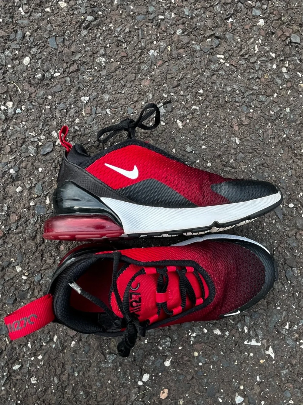 Nike Air Max 270 Black White Sneakers Kids Size 1.5C AO2372-603
